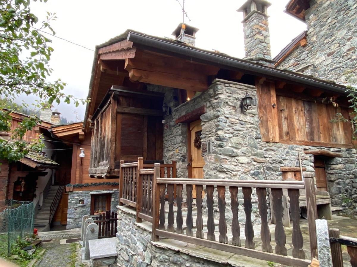Chalet Cretaz วัลตูร์นอนช์ ภายนอก รูปภาพ