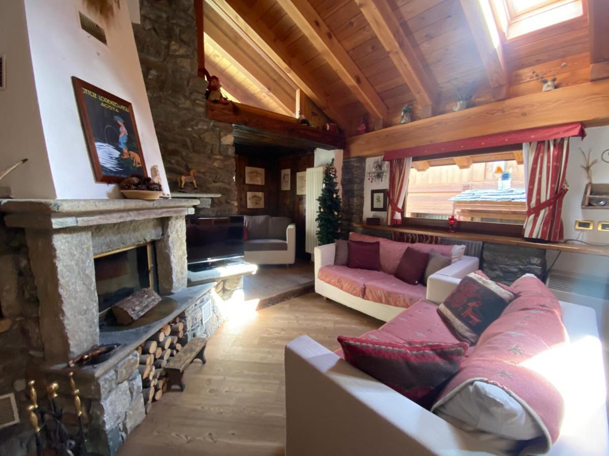 Chalet Cretaz วัลตูร์นอนช์ ภายนอก รูปภาพ